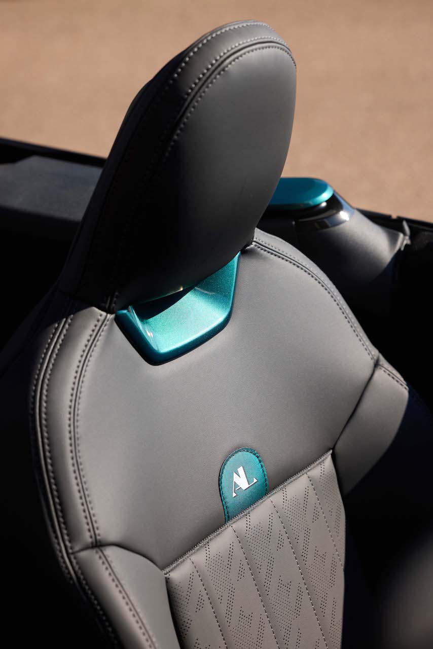 P90635323_highRes_mini-01-the-brands-f